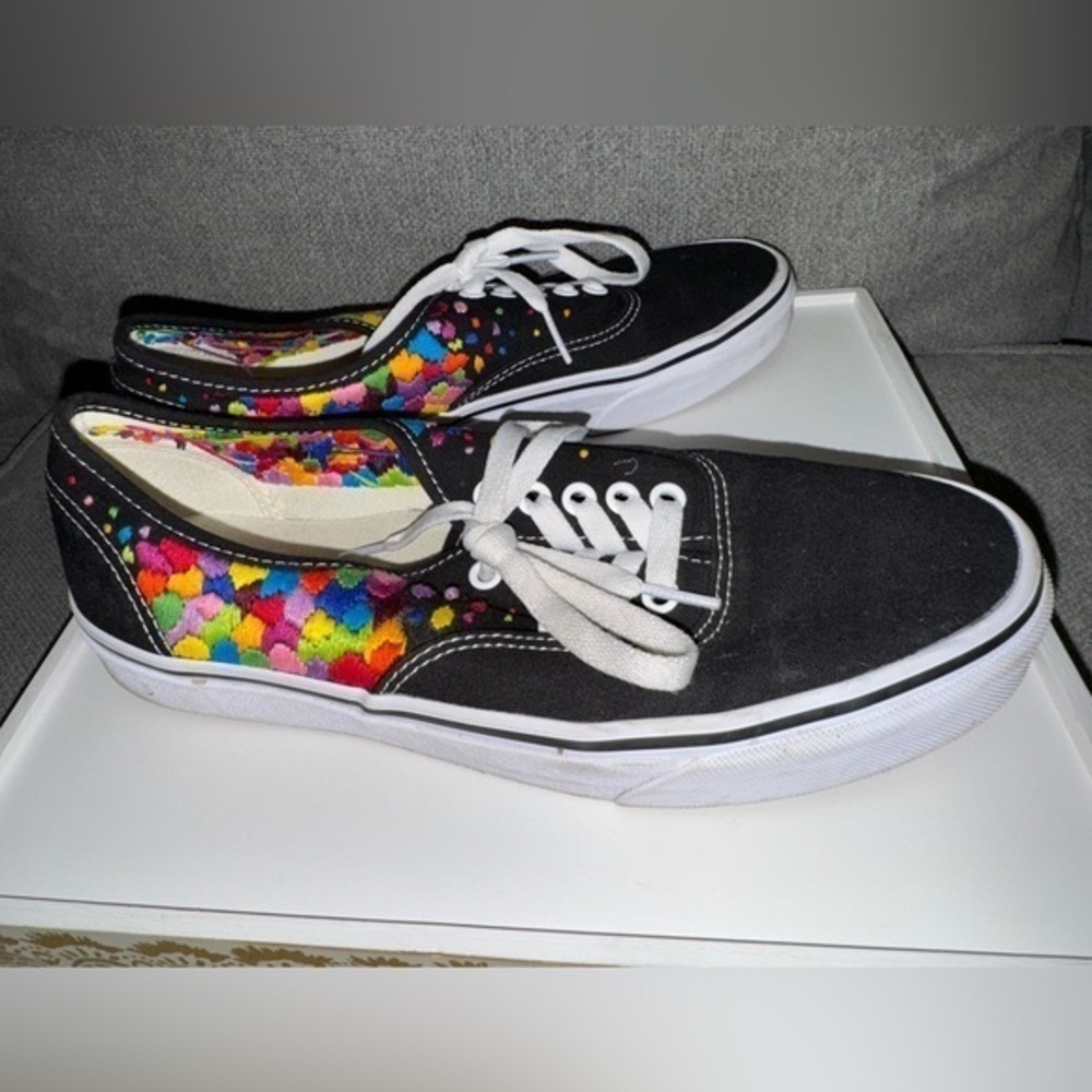 Vans Black Canvas with Embroidery Unisex Skateboard Snekaers